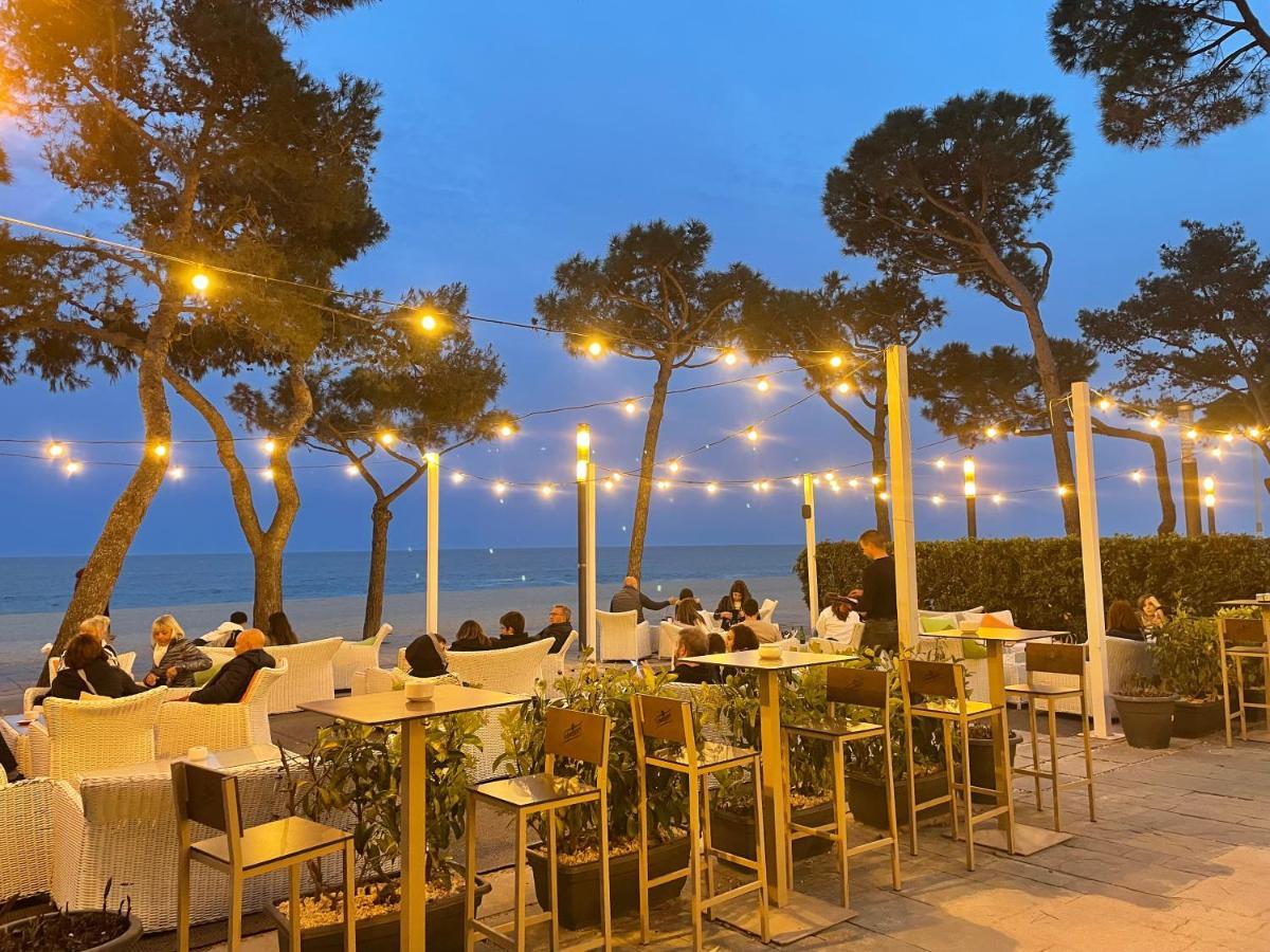 Hotel Venteo Platja d'Aro Exterior photo